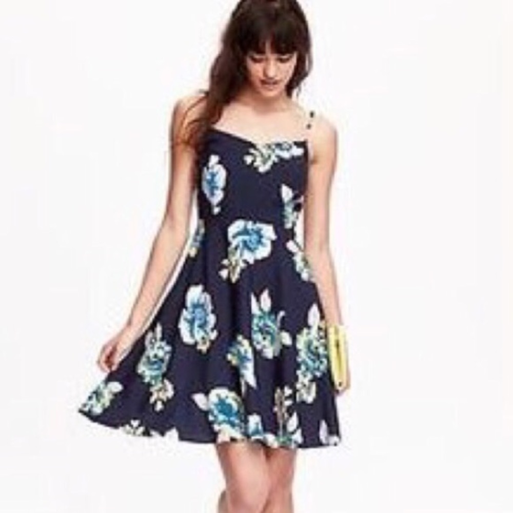 Blue floral print dress